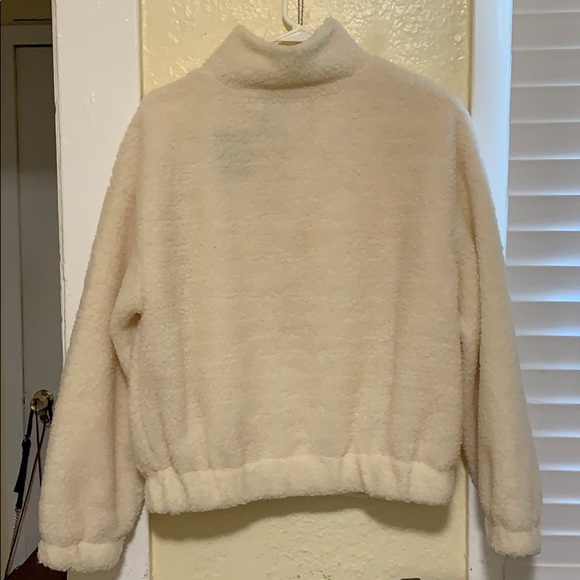 Fluffy zip jacket - Picture 3 of 3